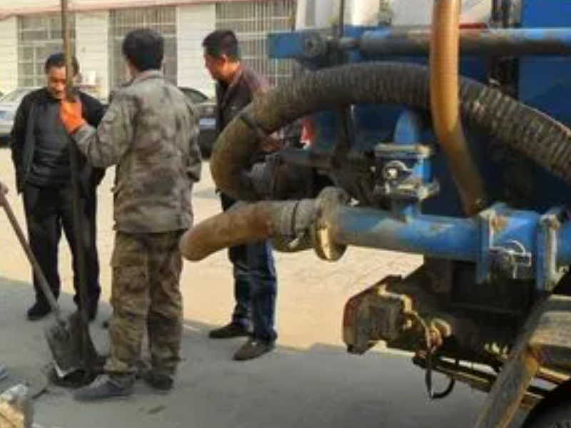 郑州专业维修下水道清理化粪池,马桶安装,洁具,钻孔