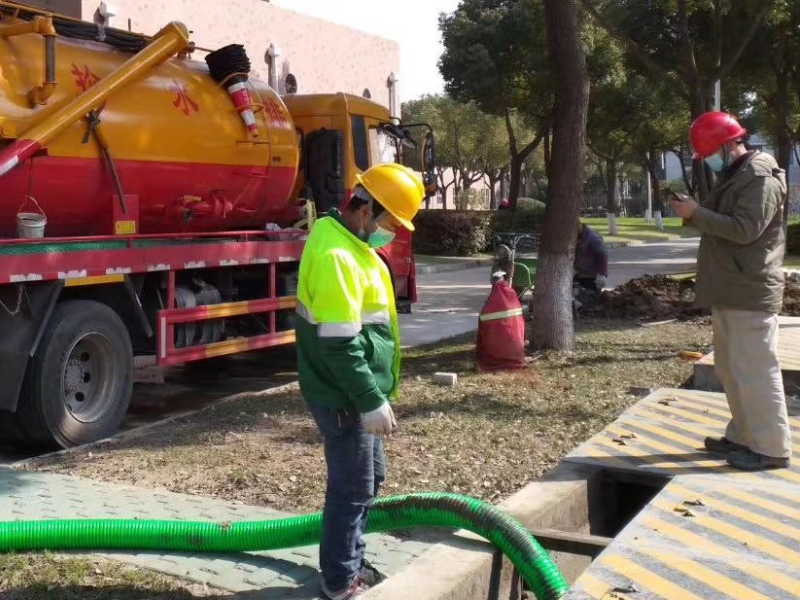 郑州专业疏通马桶下水道地漏 菜池 浴缸 清洗化粪池