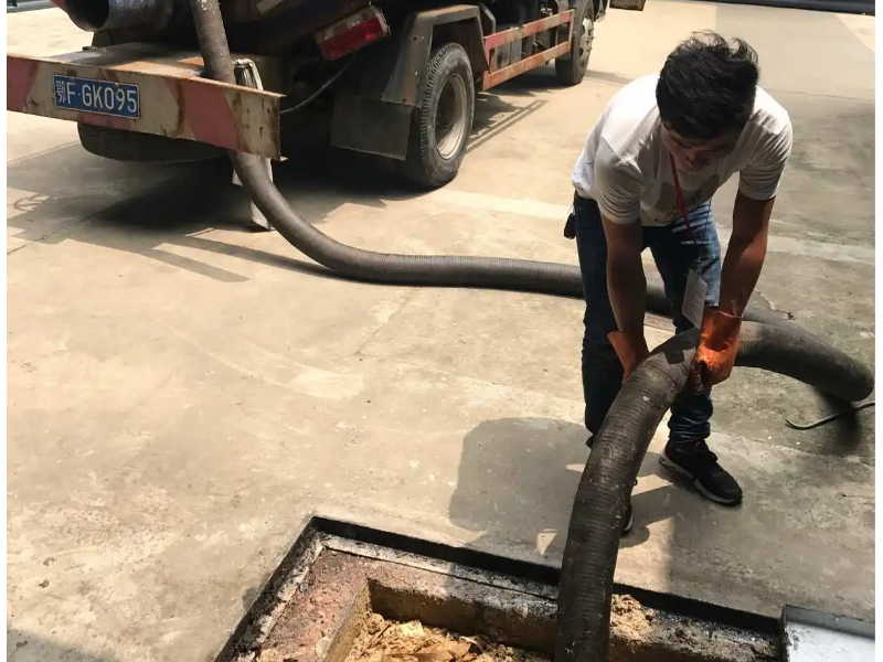郑州市疏通污水管道 抽化粪池 隔油池清理价格